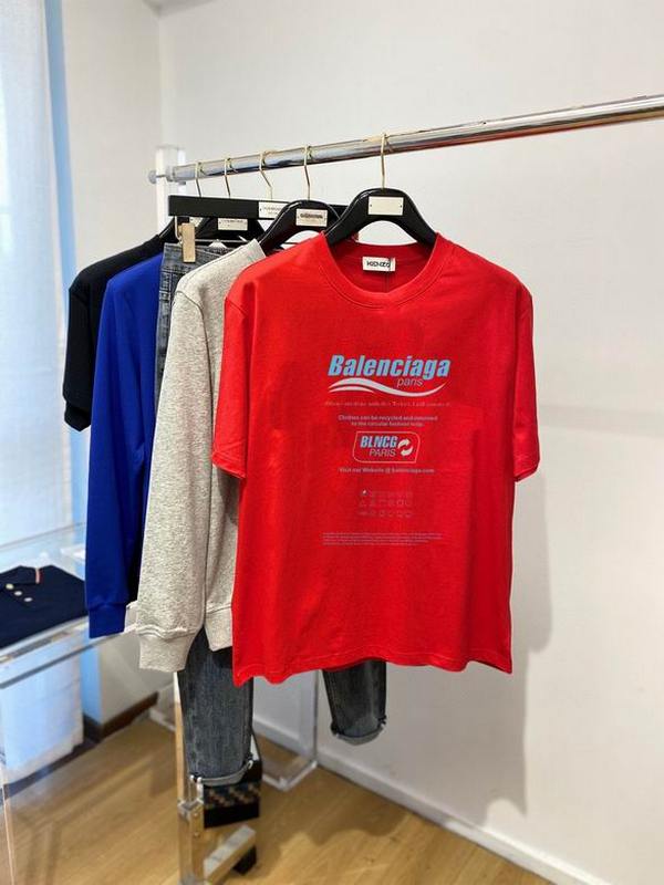 Balenciaga Men's T-shirts 124